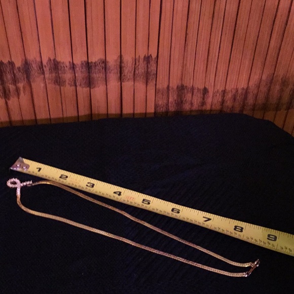 EUC Vintage 1980s Avon Gold Cubic Zirconia Pendant Necklace - Picture 8 of 8